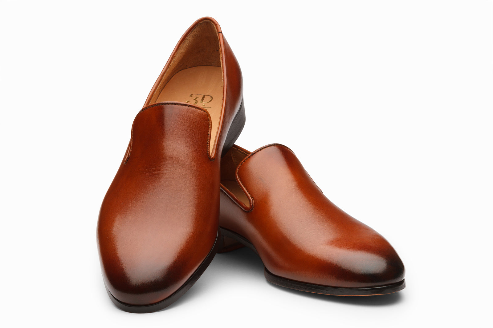 The cognac leather loafer in detail