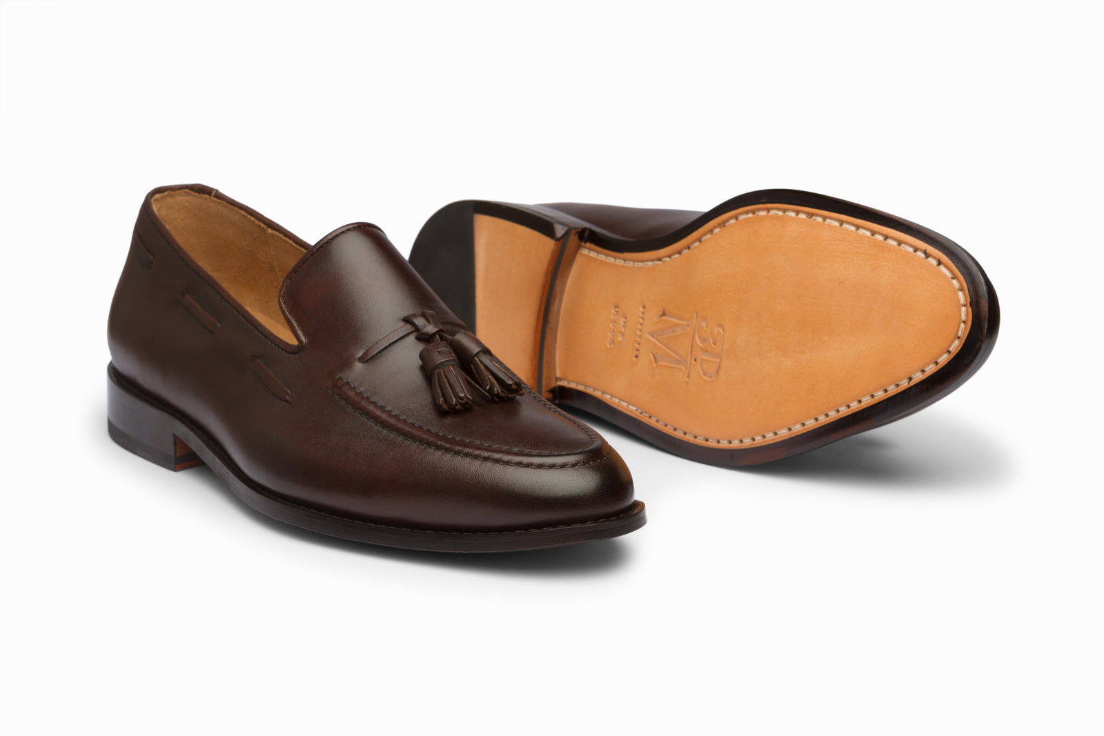The brown leather tassel in detail