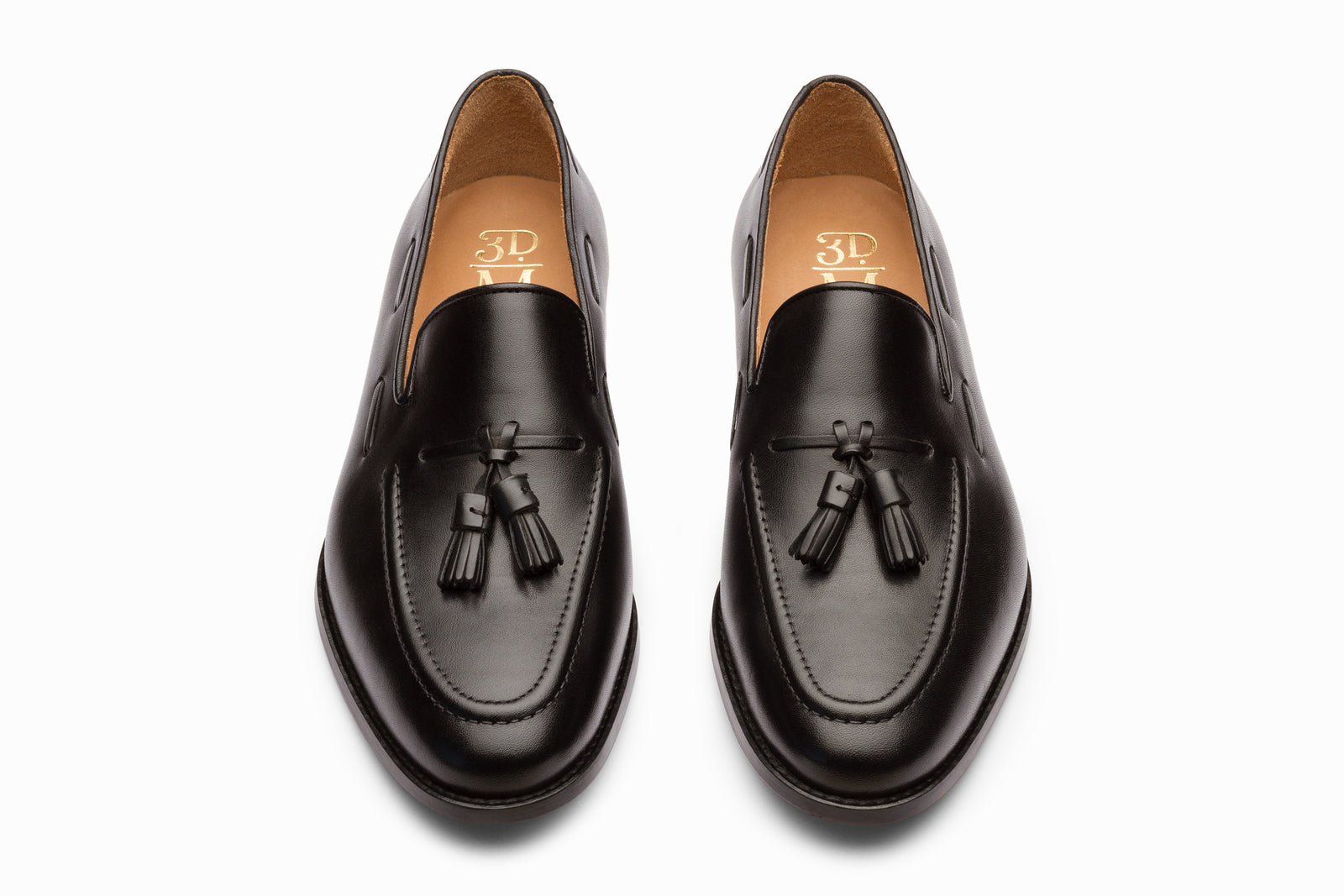 The black leather tassel in detail