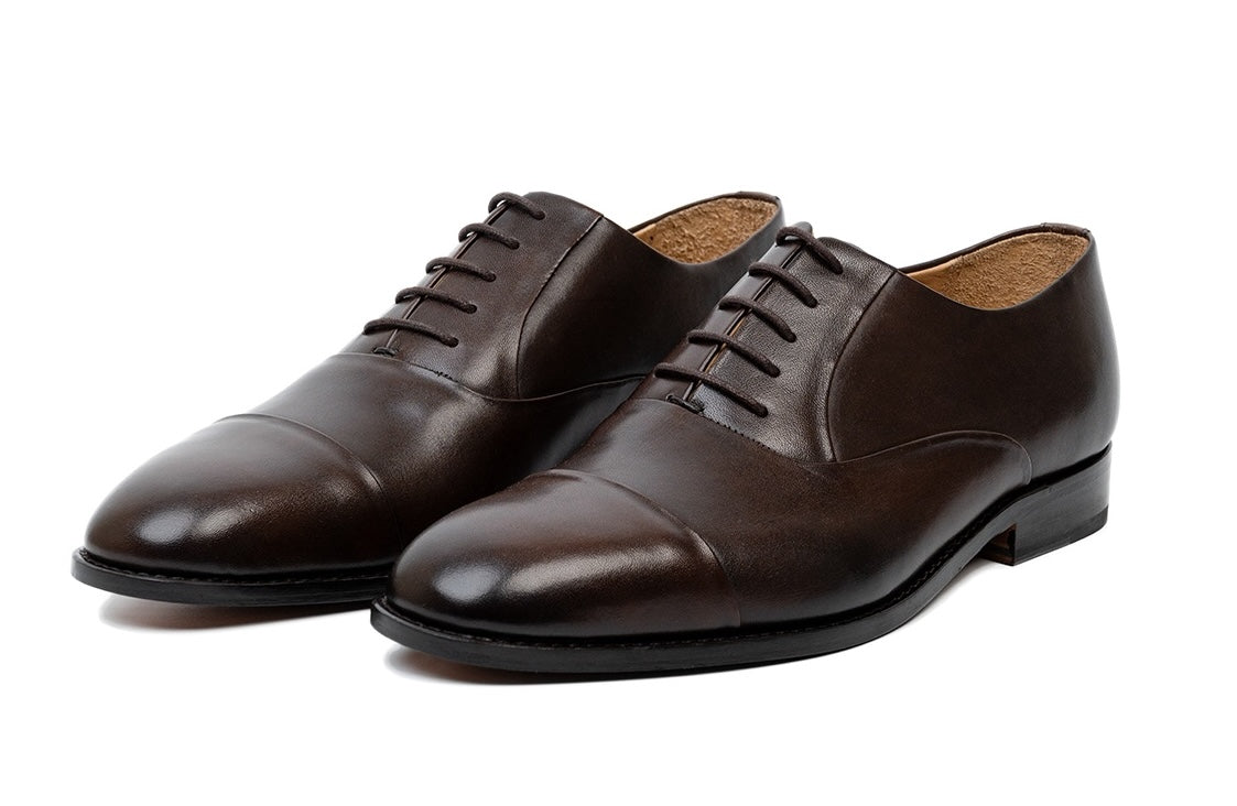 Brown leather oxford viewed in full